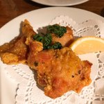 麦酒倶楽部 ポパイ - １杯目のオツマミ 唐揚