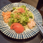 千両 - トマトサラダは38HKD