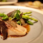 ベージュ アラン・デュカス 東京 - 