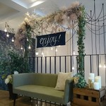 ル メルシェ カフェ - 内観