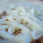 ひびき庵 - 温飩（うどん）、擴大圖（おほきなるゑ）