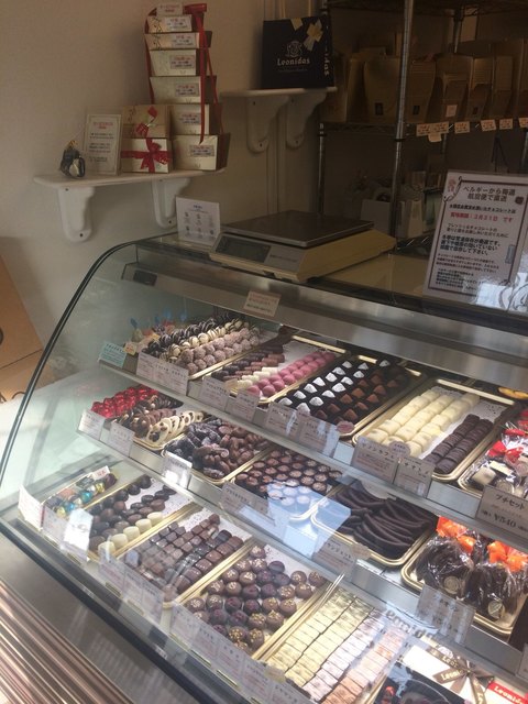 Leonidas Nagoya Oosu Ten photo 4