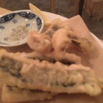 酒場のシャトル - 