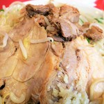 ラーメン二郎 - 豚