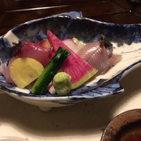 比良山荘 - いわなと鯉　くさみなし。