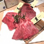 熟成和牛焼肉エイジング・ビーフ - 