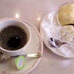 クレッセント旭川 - アイスクリームは単品オーダー