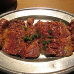 焼肉 サントキ - ハラミ（キンニクマン）