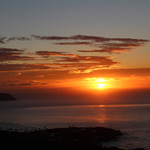 Diamond Head Market & Grill - 日の出　ダイアモンドヘッドより(18-02)