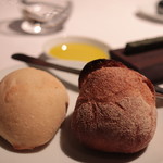 モトイ - パン・バター・オリーブオイル