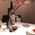 モトイ - 赤：PAUILLAC DE CH.LATOUR / PAUILLAC 2010