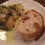 ア ミオ アージョ - ２０１１年５月 生つぶ貝と練馬産じゃがいものオーブン焼き