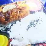 つるや - チキンカツ弁当540円 