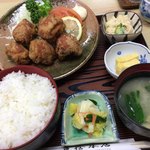 Uosute - 鶏唐揚定食（¥750）