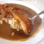 末広食堂 - カツカレー持ち上げ