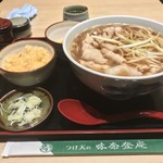 味奈登庵 - 肉南蛮そば 大盛り＋揚げ玉＋玉子♡