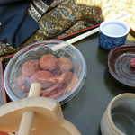 魚吉 - 地元農家の自家製梅干し