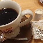 コメダ珈琲店 - たっぷりブレンドコーヒー