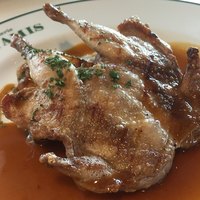 ブラッスリーオザミ 東京スカイツリータウン･ソラマチ店 - フランス・ブルターニュ産ウズラ一匹！のメイン