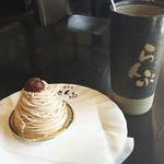 Kohiyarampu - プレミアムケーキセット  [アイスコーヒー] 850円