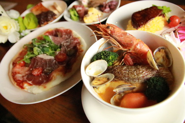 CROSSY Umeda Ten photo 3