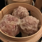 ミニヨン　坂ノ上 - オススメの特製シュウマイ