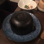 ミニヨン　坂ノ上 - ダッチオーブンで焼いた玉子焼き