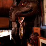 さぼうる - 壁にも存在感のある物が。