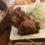 昭和大衆酒場 金さん - ♪金さん得々日替り定食の唐揚げ