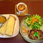 ジャム cafe 可鈴 - お料理が出揃いました。