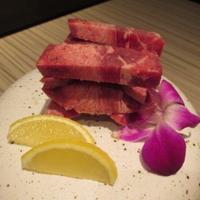 極上松阪牛 牛追道中 - 厚切牛タン