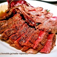 grigio la tavola - 