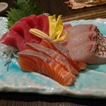 銘酒 魚の家 - 刺身３種盛合せ