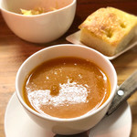 キッチンひとさら - トマトと玉ねぎのスープ