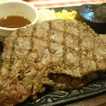 カタマリ肉ステーキ＆サラダバー にくスタ - メガネ400g