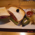 SAＮDWICHES CAFE ルヴァン - B.L.Tサンド　500円