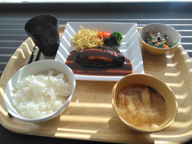 エル スエヒロ 大阪ビジネスパーク 社員食堂 食べログ