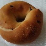 Nans bagel - シナモンチョコ(220円)です。