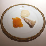 アピシウス - 左：熟成ミモレット