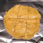 鉄板酒家 グリドラーズ バー - チーズ焼き