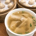 鼎泰豐 - 海老ワンタンスープ！