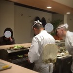 焼鳥 おみ乃 - 焼き場が見えます