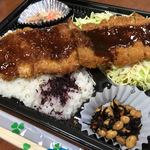 とんしゃん - ロースカツ弁当（490円）