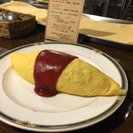 麻布食堂 - オムライスケチャップ980円