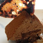 鉄板焼 心 - ミルクチョコレートの軽いムース 