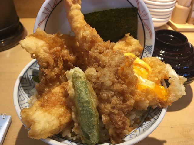 天丼まきの 難波千日前店 大阪難波 天丼 天重 食べログ
