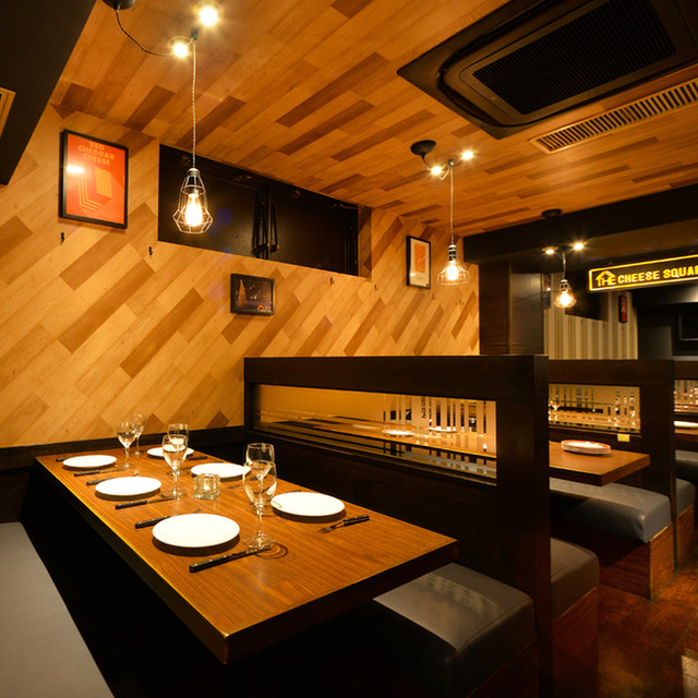 座席 Cheese Square 船橋店 チーズスクエア 京成船橋 ダイニングバー 食べログ