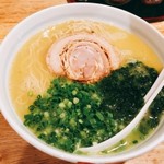 らーめん まる玉 辻堂店 - まる玉ラーメン