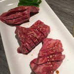 焼肉十八 - 赤身ダイヤモンドカット