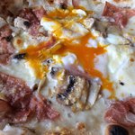 ア フェネステッラ - 